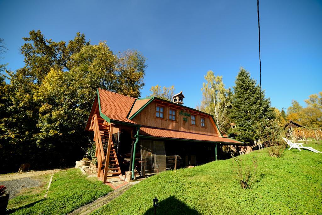 Lodge Green Paradise Klanjec Exterior photo